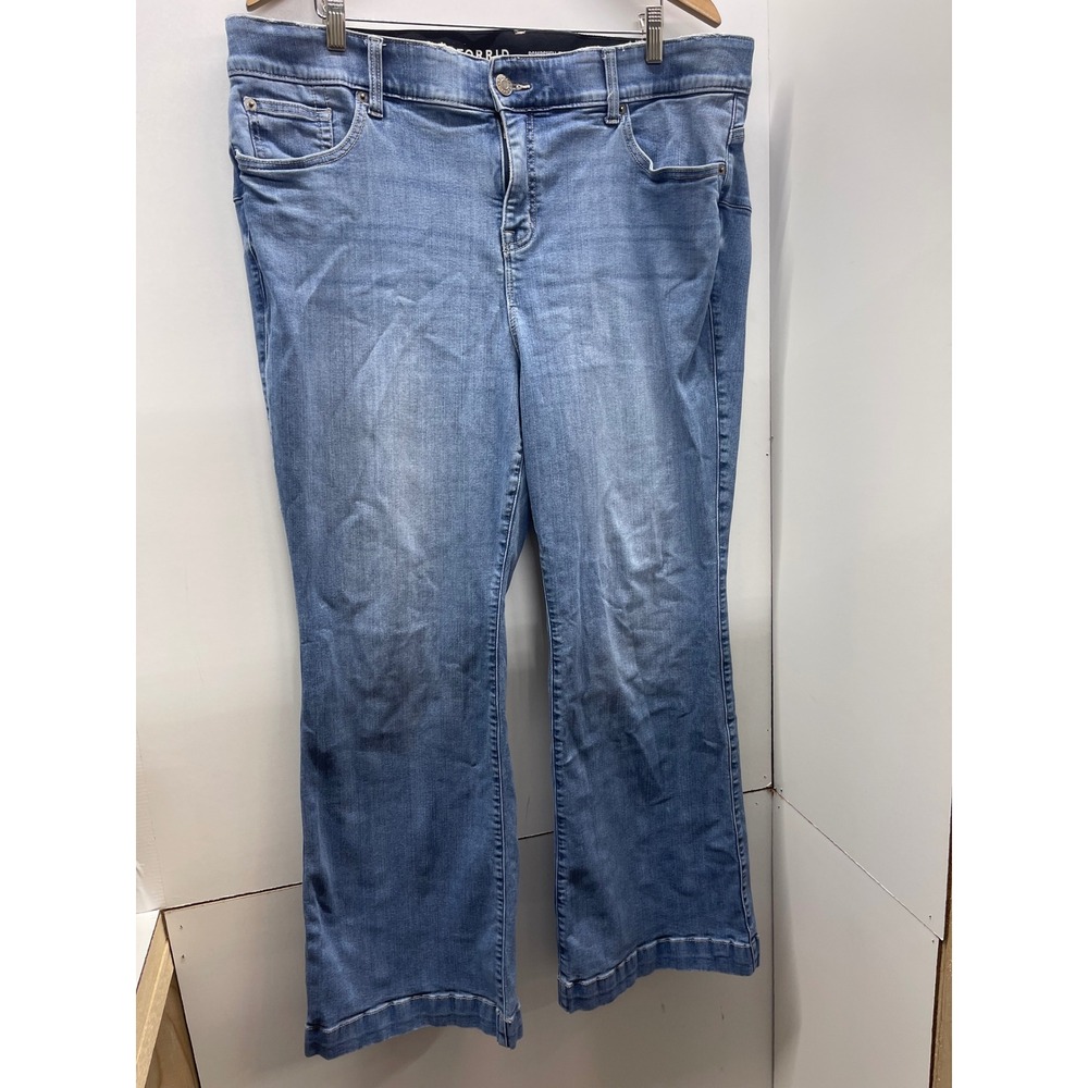Torrid Bombshell Flare Premium Stretch Jeans Medium Wash Blue Size 22R